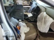 ✅ 2004 Pontiac Bonneville SE • VIN: 1G2HX52K84U240751 • Lot: 70985805. Wystawiony na Copart z przebiegiem Nie podano. Bezpłatny archiwum sprzedaży aukcyjnych z USA i szczegółowy raport historii pojazdu na DreamBid. Zdjęcie 7.