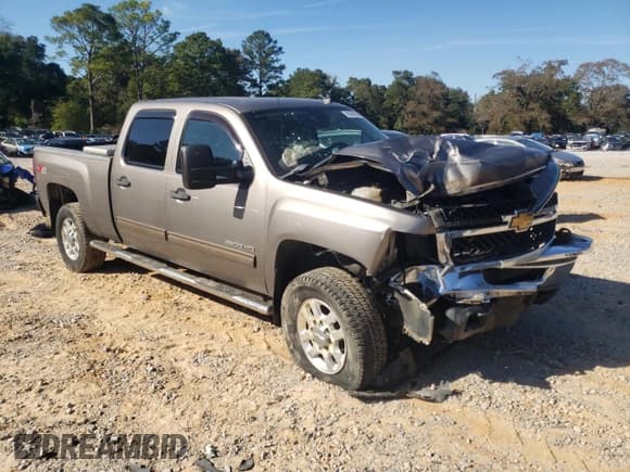 ✅ 2013 Chevrolet Silverado 2500HD LT • VIN: 1GC1KXC88DF213967 • Lot: 90948965. Listed on Copart with 170,863 mi. Free auction sales archive from the USA and detailed vehicle history report at DreamBid. Image 4.