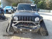 ✅ 2021 Jeep Gladiator Sport S • VIN: 1C6HJTAG9ML516088 • Lot: 71263085. Wystawiony na Copart z przebiegiem 106 200 mil. Bezpłatny archiwum sprzedaży aukcyjnych z USA i szczegółowy raport historii pojazdu na DreamBid. Zdjęcie 5.