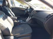 ✅ 2014 Hyundai Sonata Limited • VIN: 5NPEC4ACXEH823882 • Lot: 43412387. Wystawiony na IAAI z przebiegiem 117 105 mil. Bezpłatny archiwum sprzedaży aukcyjnych z USA i szczegółowy raport historii pojazdu na DreamBid. Zdjęcie 8.