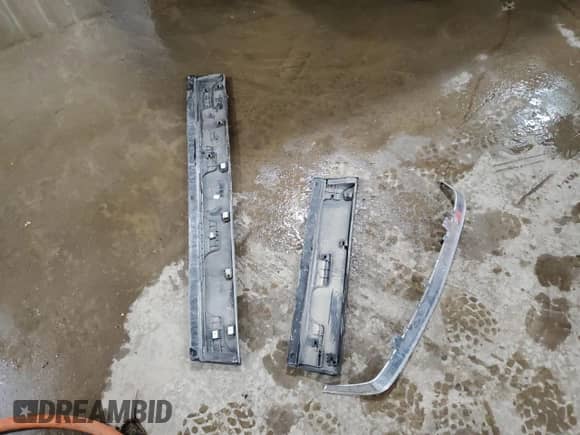 2006 Chevrolet Malibu LTZ z VIN 1G1ZU53846F298626, wystawiony jako Copart lot #59813345 z przebiegiem 148 437 mil mil oraz Szkoda całkowita • Salvage title. Historia ofert i sprzedaży dostępna na DreamBid. Obrazek 12.