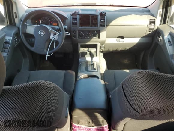 ✅ 2006 Nissan Pathfinder S • VIN: 5N1AR18U56C644460 • Лот: 91135985. Опубликован ранее на Copart с пробегом 212 436 миль. Бесплатный доступ к архиву аукционных продаж из США и подробный отчёт об истории автомобиля на DreamBid. Изображение 8.