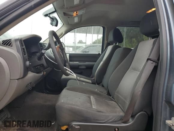 ✅ 2008 Chevrolet Silverado 1500 LS • VIN: 2GCEC13C981116659 • Lot: 69802264. Listed on Copart with 221,984 mi. Free auction sales archive from the USA and detailed vehicle history report at DreamBid. Image 7.