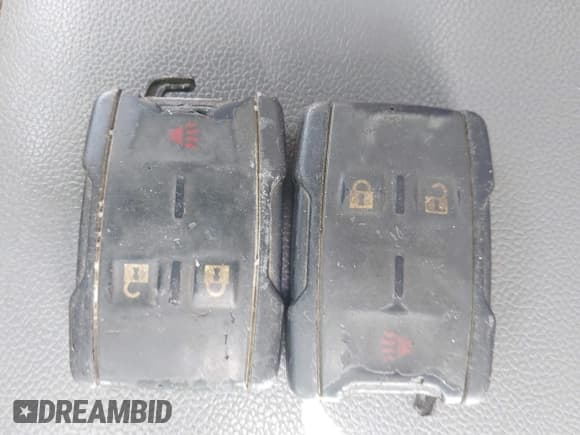 ✅ 2015 Chevrolet Silverado 1500 LS • VIN: 1GCNKPEH8FZ369085 • Лот: 43189749. Опубликован ранее на IAAI с пробегом 194 913 миль. Бесплатный доступ к архиву аукционных продаж из США и подробный отчёт об истории автомобиля на DreamBid. Изображение 11.