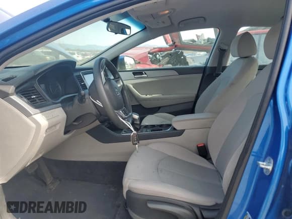 ✅ 2018 Hyundai Sonata SE • VIN: 5NPE24AF4JH621398 • Lot: 44847203. Listed on Copart with 83,826 mi. Free auction sales archive from the USA and detailed vehicle history report at DreamBid. Image 7.