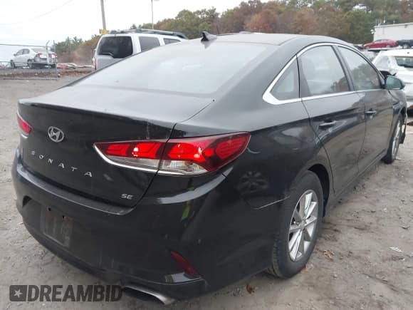 ✅ 2018 Hyundai Sonata SE • VIN: 5NPE24AF2JH707373 • Лот: 43536643. Опубликован ранее на IAAI с пробегом 64 781 миль. Бесплатный доступ к архиву аукционных продаж из США и подробный отчёт об истории автомобиля на DreamBid. Изображение 4.