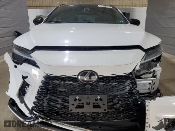 ✅ 2023 Lexus RX 500h F Sport Performance • VIN: 2T2BCMEA1PC005177 • Lot: 60422705. Wystawiony na Copart z przebiegiem 33 483 mil. Bezpłatny archiwum sprzedaży aukcyjnych z USA i szczegółowy raport historii pojazdu na DreamBid. Zdjęcie 5.