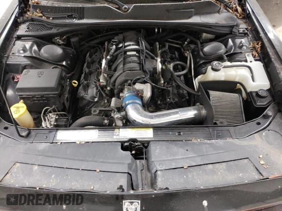 ✅ 2010 Dodge Challenger R/T Classic • VIN: 2B3CJ5DT8AH261774 • Lot: 75034864. Wystawiony na Copart z przebiegiem 118 166 mil. Bezpłatny archiwum sprzedaży aukcyjnych z USA i szczegółowy raport historii pojazdu na DreamBid. Zdjęcie 11.