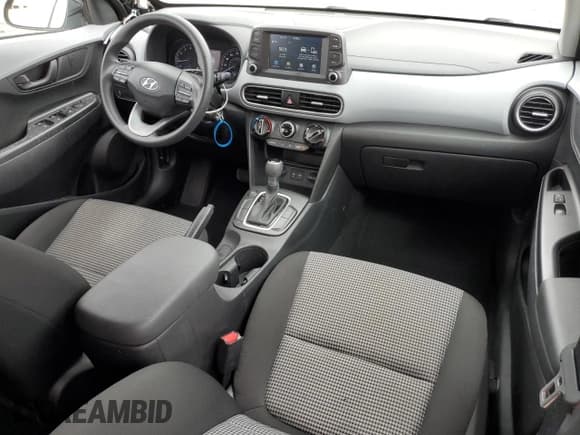 ✅ 2018 Hyundai Kona SE • VIN: KM8K12AA7JU069220 • Лот: 82774555. Опубликован ранее на Copart с пробегом 122 255 миль. Бесплатный доступ к архиву аукционных продаж из США и подробный отчёт об истории автомобиля на DreamBid. Изображение 8.