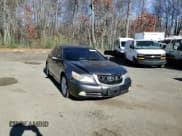 ✅ 2010 Acura RL Technology • VIN: JH4KB2F62AC002048 • Lot: 92995255. Wystawiony na Copart z przebiegiem 183 729 mil. Bezpłatny archiwum sprzedaży aukcyjnych z USA i szczegółowy raport historii pojazdu na DreamBid. Zdjęcie 13.