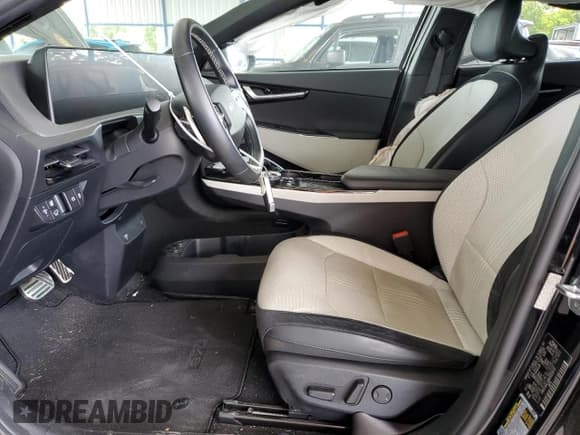 ✅ 2022 Kia EV6 GT-Line • VIN: KNDC44LA8N5030970 • Лот: 65454035. Опубликован ранее на Copart с пробегом 63 086 миль. Бесплатный доступ к архиву аукционных продаж из США и подробный отчёт об истории автомобиля на DreamBid. Изображение 7.