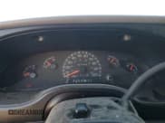 ✅ 2001 Ford Econoline Cargo • VIN: 1FTNE24241HB20207 • Lot: 43284425. Wystawiony na Copart z przebiegiem 157 949 mil. Bezpłatny archiwum sprzedaży aukcyjnych z USA i szczegółowy raport historii pojazdu na DreamBid. Zdjęcie 9.