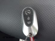 ✅ 2025 Mercedes-Benz GLC 300 • VIN: W1NKM4GB3SU083360 • Lot: 42869571. Wystawiony na IAAI z przebiegiem 2 436 mil. Bezpłatny archiwum sprzedaży aukcyjnych z USA i szczegółowy raport historii pojazdu na DreamBid. Zdjęcie 11.