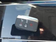 ✅ 2017 Land Rover Range Rover • VIN: SALGS5FE1HA328552 • Lot: 43927447. Listed on IAAI with 92,528 mi. Free auction sales archive from the USA and detailed vehicle history report at DreamBid. Image 11.