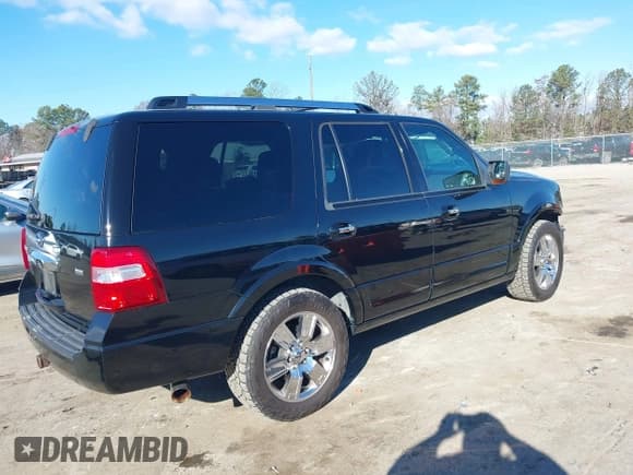 ✅ 2009 Ford Expedition Limited • VIN: 1FMFU20589EB20467 • Лот: 43819846. Опубликован ранее на IAAI с пробегом 160 239 миль. Бесплатный доступ к архиву аукционных продаж из США и подробный отчёт об истории автомобиля на DreamBid. Изображение 4.