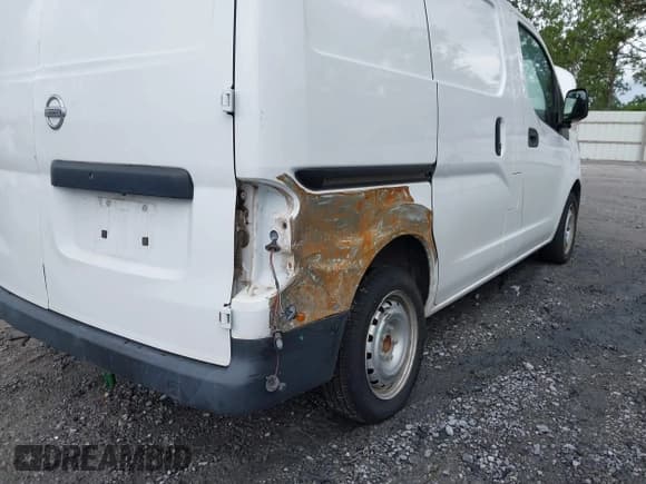 ✅ 2019 Nissan NV200 S • VIN: 3N6CM0KN8KK698828 • Lot: 42519424. Listed on IAAI with 104,647 mi. Free auction sales archive from the USA and detailed vehicle history report at DreamBid. Image 6.