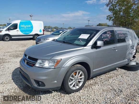 ✅ 2017 Dodge Journey SXT • VIN: 3C4PDCBB5HT565927 • Lot: 43429010. Listed on IAAI with 56,525 mi. Free auction sales archive from the USA and detailed vehicle history report at DreamBid. Image 16.