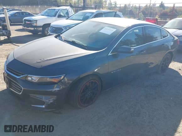 2017 Chevrolet Malibu LT z VIN 1G1ZE5ST4HF191808, wystawiony jako IAAI lot #43233358 z przebiegiem 151 048 mil mil oraz . Historia ofert i sprzedaży dostępna na DreamBid. Obrazek 2.