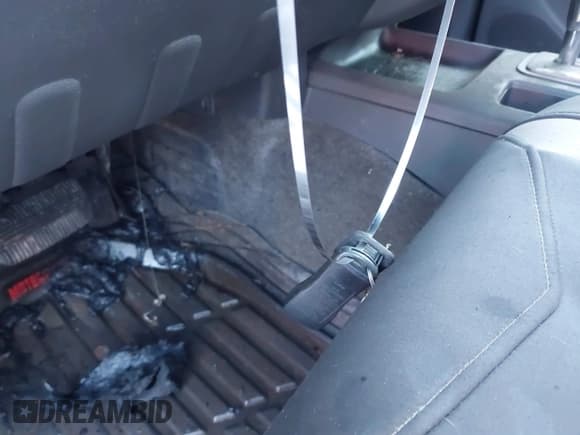 ✅ 2010 Suzuki Equator Sport • VIN: 5Z61D0CW2AC444295 • Lot: 41317687. Wystawiony na IAAI z przebiegiem Nie podano. Bezpłatny archiwum sprzedaży aukcyjnych z USA i szczegółowy raport historii pojazdu na DreamBid. Zdjęcie 11.