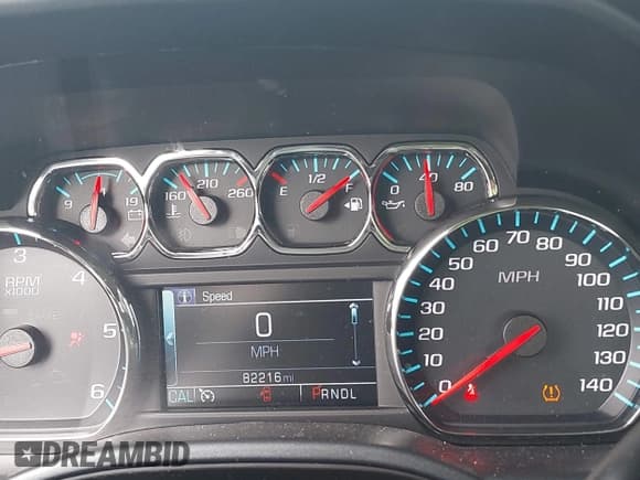 ✅ 2018 Chevrolet Silverado 1500 LT • VIN: 1GCVKREC4JZ302234 • Lot: 43400403. Listed on IAAI with 82,216 mi. Free auction sales archive from the USA and detailed vehicle history report at DreamBid. Image 7.