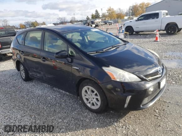 ✅ 2014 Toyota Prius Three • VIN: JTDZN3EU6E3318474 • Lot: 92258395. Listed on Copart with 174,102 mi. Free auction sales archive from the USA and detailed vehicle history report at DreamBid. Image 4.