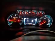 ✅ 2018 Chevrolet Silverado 1500 LTZ • VIN: 1GCVKSECXJZ222685 • Lot: 46224885. Wystawiony na Copart z przebiegiem 113 331 mil. Bezpłatny archiwum sprzedaży aukcyjnych z USA i szczegółowy raport historii pojazdu na DreamBid. Zdjęcie 9.