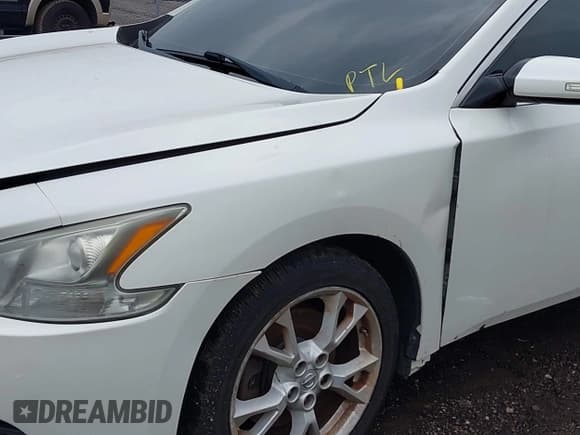 ✅ 2012 Nissan Maxima SV • VIN: 1N4AA5AP2CC821913 • Lot: 43318616. Wystawiony na IAAI z przebiegiem 136 721 mil. Bezpłatny archiwum sprzedaży aukcyjnych z USA i szczegółowy raport historii pojazdu na DreamBid. Zdjęcie 6.