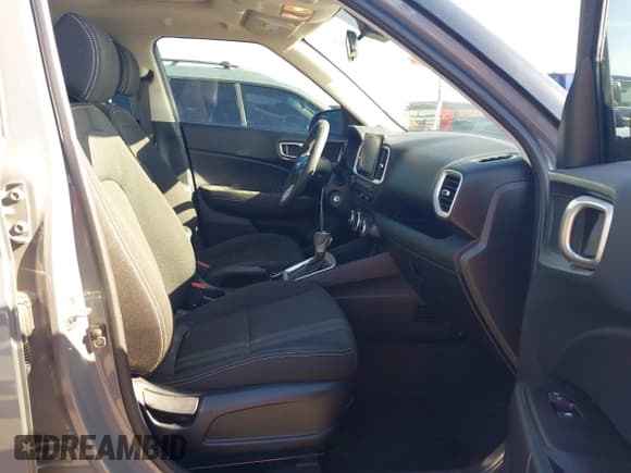 ✅ 2023 Hyundai Venue SEL • VIN: KMHRC8A33PU237053 • Lot: 41151941. Listed on IAAI with 15,486 mi. Free auction sales archive from the USA and detailed vehicle history report at DreamBid. Image 5.