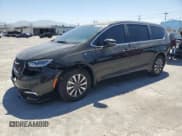 ✅ 2023 Chrysler Pacifica Hybrid Touring L • VIN: 2C4RC1L78PR510061 • Lot: 62771495. Wystawiony na Copart z przebiegiem 30 314 mil. Bezpłatny archiwum sprzedaży aukcyjnych z USA i szczegółowy raport historii pojazdu na DreamBid. Zdjęcie 1.