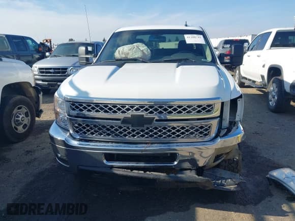 ✅ 2014 Chevrolet Silverado 2500HD LT • VIN: 1GC1KXC80EF116411 • Lot: 41208741. Listed on IAAI with 182,186 mi. Free auction sales archive from the USA and detailed vehicle history report at DreamBid. Image 12.