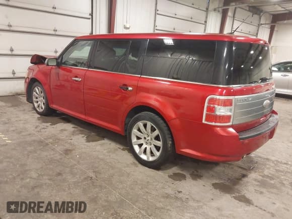 ✅ 2012 Ford Flex Limited • VIN: 2FMGK5DC2CBD05167 • Lot: 43678114. Wystawiony na IAAI z przebiegiem 195 387 mil. Bezpłatny archiwum sprzedaży aukcyjnych z USA i szczegółowy raport historii pojazdu na DreamBid. Zdjęcie 3.