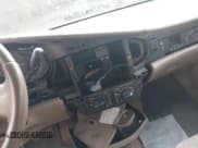 ✅ 2004 Buick Century Custom • VIN: 2G4WS52J741319196 • Lot: 43616052. Wystawiony na IAAI z przebiegiem Nie podano. Bezpłatny archiwum sprzedaży aukcyjnych z USA i szczegółowy raport historii pojazdu na DreamBid. Zdjęcie 6.