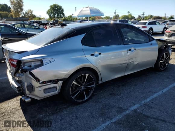 ✅ 2019 Toyota Camry XSE • VIN: 4T1B61HK9KU198393 • Lot: 91930375. Listed on Copart with 64,298 mi. Free auction sales archive from the USA and detailed vehicle history report at DreamBid. Image 3.