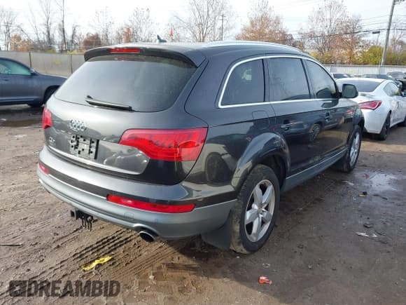 ✅ 2012 Audi Q7 Premium Plus • VIN: WA1LGAFE3CD004360 • Lot: 43779227. Listed on IAAI with 203,125 mi. Free auction sales archive from the USA and detailed vehicle history report at DreamBid. Image 4.