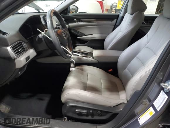 ✅ 2020 Honda Accord EX-L • VIN: 1HGCV1F50LA104253 • Лот: 82689155. Опубликован ранее на Copart с пробегом 66 380 миль. Бесплатный доступ к архиву аукционных продаж из США и подробный отчёт об истории автомобиля на DreamBid. Изображение 7.