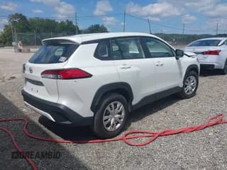 ✅ 2025 Toyota Corolla Cross L • VIN: 7MUAAAAG6SV144161 • Lot: 43186822. Wystawiony na IAAI z przebiegiem 7 199 mil. Bezpłatny archiwum sprzedaży aukcyjnych z USA i szczegółowy raport historii pojazdu na DreamBid. Zdjęcie 4.