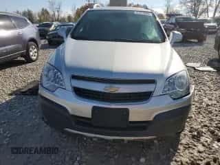2012 Chevrolet Captiva Sport LS z VIN 3GNAL2EK1CS557926, wystawiony jako Copart lot #77771224 z przebiegiem Nie podano mil oraz Czysty tytuł • Clean title. Historia ofert i sprzedaży dostępna na DreamBid. Obrazek 5.