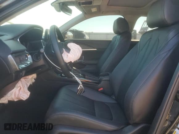 ✅ 2025 Acura Integra • VIN: 19UDE4H22SA006655 • Лот: 82485205. Опубликован ранее на Copart с пробегом 12 572 миль. Бесплатный доступ к архиву аукционных продаж из США и подробный отчёт об истории автомобиля на DreamBid. Изображение 7.