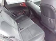 ✅ 2025 Kia Soul GT-Line • VIN: KNDJ53AUXS7249425 • Lot: 42671611. Wystawiony na IAAI z przebiegiem Nie podano. Bezpłatny archiwum sprzedaży aukcyjnych z USA i szczegółowy raport historii pojazdu na DreamBid. Zdjęcie 8.