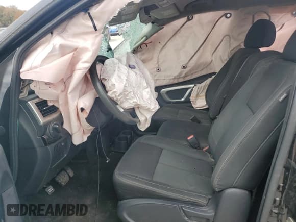 ✅ 2017 Nissan Titan S • VIN: 1N6AA1CJ8HN553602 • Lot: 92037825. Listed on Copart with Not provided. Free auction sales archive from the USA and detailed vehicle history report at DreamBid. Image 7.