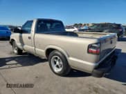 ✅ 2002 Chevrolet S-10 • VIN: 1GCCS14W328234911 • Lot: 87106365. Wystawiony na Copart z przebiegiem 144 615 mil. Bezpłatny archiwum sprzedaży aukcyjnych z USA i szczegółowy raport historii pojazdu na DreamBid. Zdjęcie 2.
