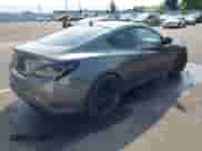 2013 Hyundai Genesis Coupe Track с VIN KMHHU6KJ0DU080216, выставлен на аукционе IAAI как лот 43224548 с пробегом 135 630 миль миль и . История ставок и продаж доступна на DreamBid. Изображение 4.