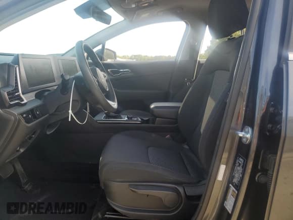 ✅ 2023 Kia Sportage LX • VIN: KNDPUCAF4P7206348 • Lot: 84595725. Listed on Copart with 31,444 mi. Free auction sales archive from the USA and detailed vehicle history report at DreamBid. Image 7.