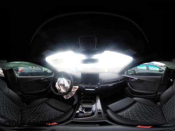 ✅ 2024 Audi S5 Sportback Premium Plus • VIN: WAUC4CF52RA016047 • Lot: 41173694. Wystawiony na IAAI z przebiegiem 11 361 mil. Bezpłatny archiwum sprzedaży aukcyjnych z USA i szczegółowy raport historii pojazdu na DreamBid. Zdjęcie 18.