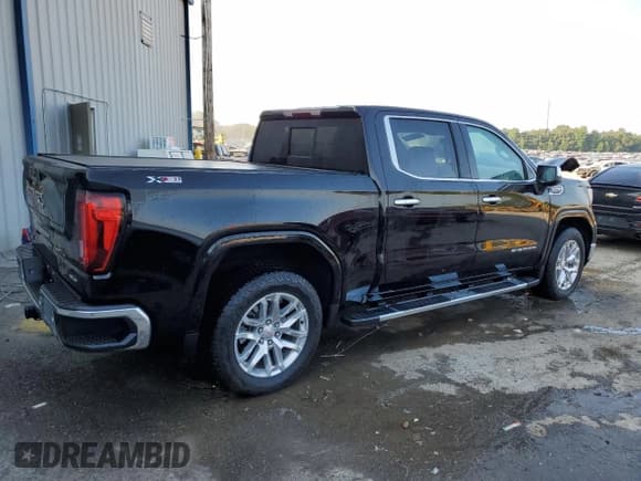 ✅ 2022 GMC Sierra 1500 SLT • VIN: 3GTU9DEL7NG133035 • Лот: 65930164. Опубликован ранее на Copart с пробегом 18 322 миль. Бесплатный доступ к архиву аукционных продаж из США и подробный отчёт об истории автомобиля на DreamBid. Изображение 3.