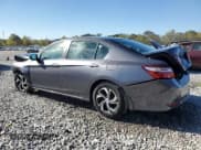 ✅ 2017 Honda Accord LX • VIN: 1HGCR2F30HA092038 • Lot: 89484975. Wystawiony na Copart z przebiegiem 77 845 mil. Bezpłatny archiwum sprzedaży aukcyjnych z USA i szczegółowy raport historii pojazdu na DreamBid. Zdjęcie 2.