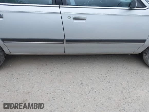 ✅ 1992 Buick Century Special • VIN: 1G4AG54N6N6476806 • Lot: 42305549. Wystawiony na IAAI z przebiegiem 74 566 mil. Bezpłatny archiwum sprzedaży aukcyjnych z USA i szczegółowy raport historii pojazdu na DreamBid. Zdjęcie 17.