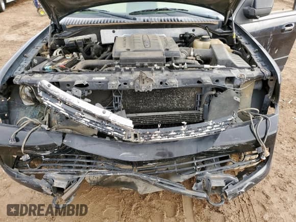 ✅ 2008 Lincoln Navigator • VIN: 5LMFU27578LJ21610 • Lot: 70624325. Wystawiony na Copart z przebiegiem 197 891 mil. Bezpłatny archiwum sprzedaży aukcyjnych z USA i szczegółowy raport historii pojazdu na DreamBid. Zdjęcie 12.