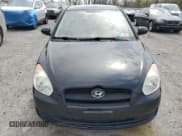 ✅ 2010 Hyundai Accent GS • VIN: KMHCM3AC8AU168891 • Лот: 52796595. Опубликован ранее на Copart с пробегом 99 628 миль. Бесплатный доступ к архиву аукционных продаж из США и подробный отчёт об истории автомобиля на DreamBid. Изображение 5.