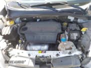 ✅ 2015 Ram ProMaster City Cargo Tradesman • VIN: ZFBERFAT6F6978423 • Lot: 42264949. Wystawiony na IAAI z przebiegiem 89 659 mil. Bezpłatny archiwum sprzedaży aukcyjnych z USA i szczegółowy raport historii pojazdu na DreamBid. Zdjęcie 10.